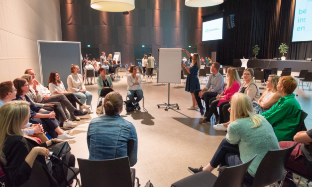 MeetingexpertInnen tauschen sich im Convention4u Workshop “Convention Future Forward“ zu aktuellen Branchenherausforderungen aus und diskutieren Lösungsansätze |
Foto: Austrian Convention Bureau